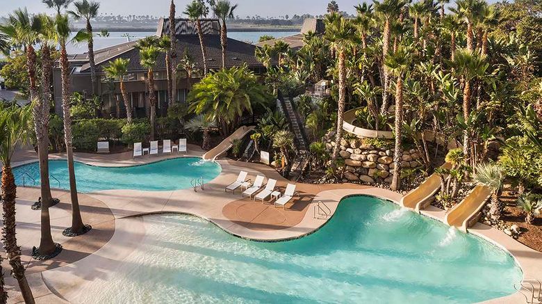 <b>Hyatt Regency Mission Bay Spa And Marina Pool</b>. Images powered by <a href="https://iceportal.shijigroup.com/" title="IcePortal" target="_blank">IcePortal</a>.