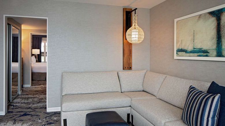 <b>Hyatt Regency Mission Bay Spa And Marina Suite</b>. Images powered by <a href="https://iceportal.shijigroup.com/" title="IcePortal" target="_blank">IcePortal</a>.