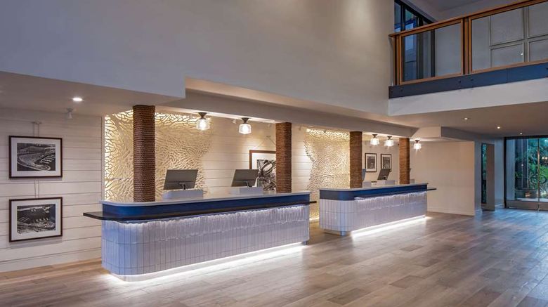 <b>Hyatt Regency Mission Bay Spa And Marina Lobby</b>. Images powered by <a href="https://iceportal.shijigroup.com/" title="IcePortal" target="_blank">IcePortal</a>.