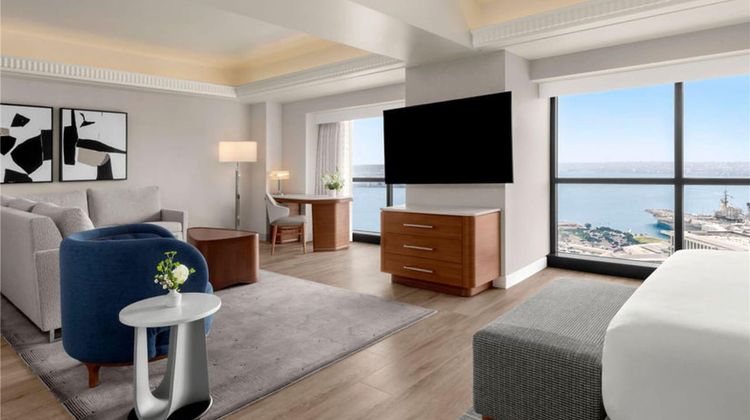 Manchester Grand Hyatt San Diego Suite