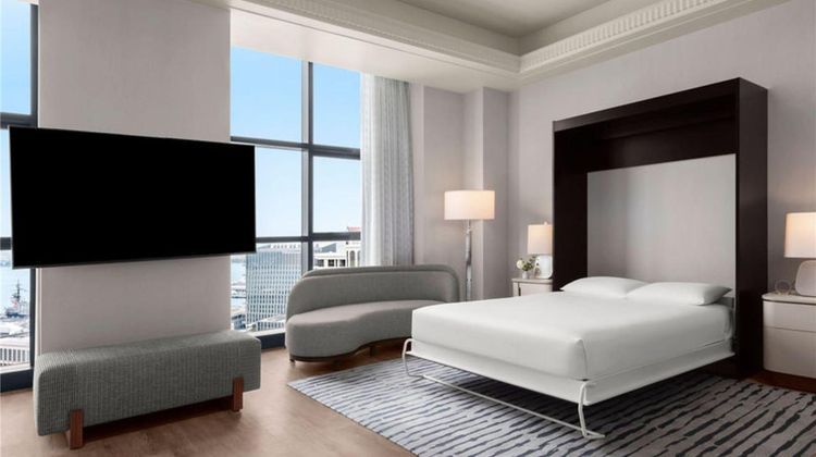 Manchester Grand Hyatt San Diego Suite