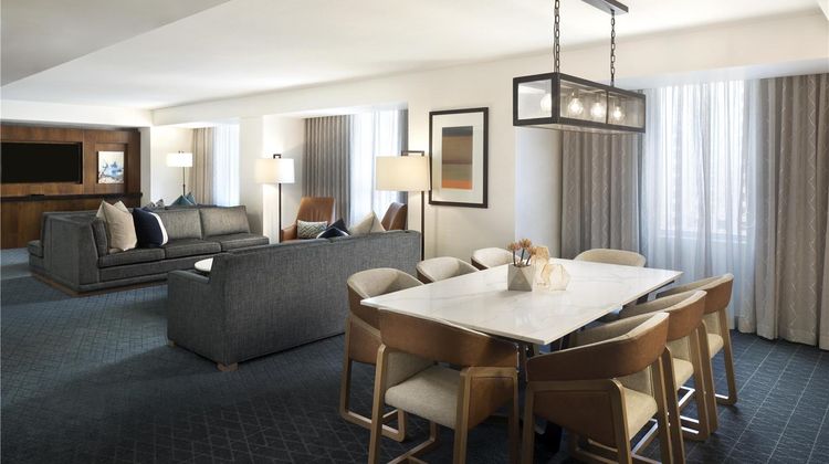 Grand Hyatt San Antonio Suite