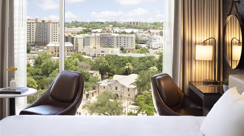 <b>Hyatt Regency San Antonio Riverwalk Room</b>. Images powered by <a href="https://iceportal.shijigroup.com/" title="IcePortal" target="_blank">IcePortal</a>.