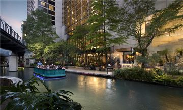 Hyatt Regency San Antonio Riverwalk