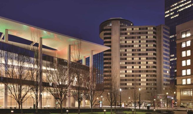 Hyatt Regency Louisville Exterior