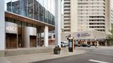 <b>Hyatt Regency Louisville Exterior</b>. Images powered by <a href="https://iceportal.shijigroup.com/" title="IcePortal" target="_blank">IcePortal</a>.