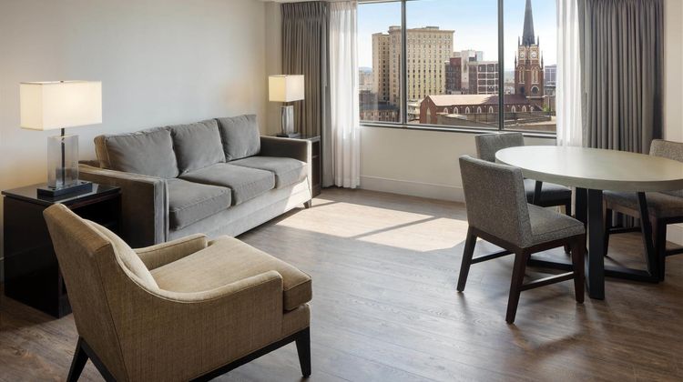 Hyatt Regency Louisville Suite