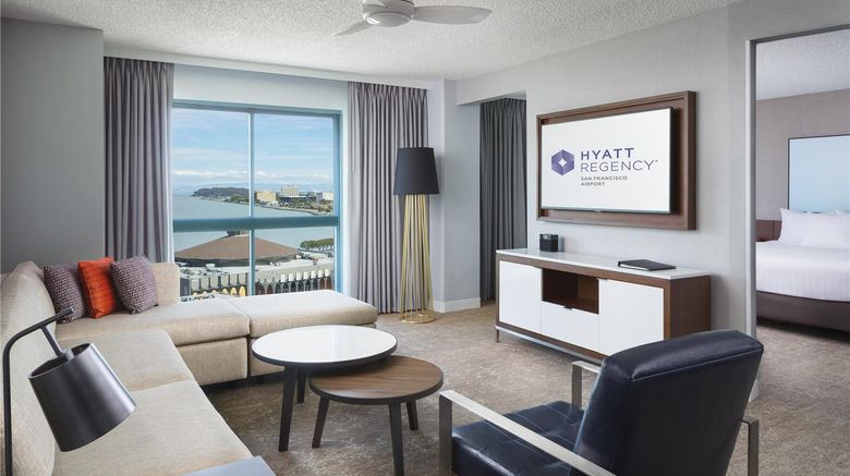 <b>Hyatt Regency San Francisco Airport Suite</b>. Images powered by <a href="https://iceportal.shijigroup.com/" title="IcePortal" target="_blank">IcePortal</a>.