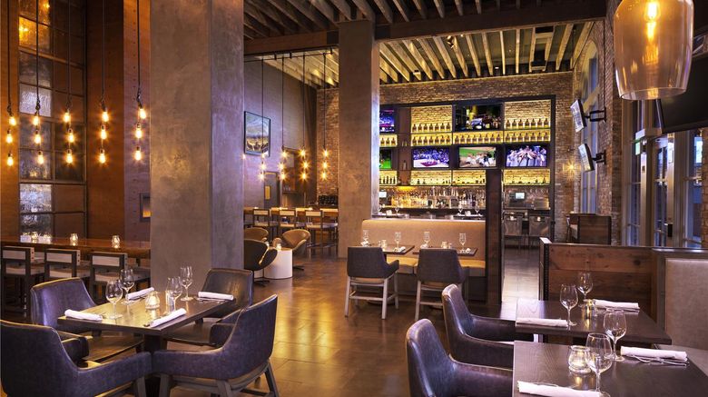 <b>Hyatt Centric Fisherman's Wharf Restaurant</b>. Images powered by <a href="https://iceportal.shijigroup.com/" title="IcePortal" target="_blank">IcePortal</a>.