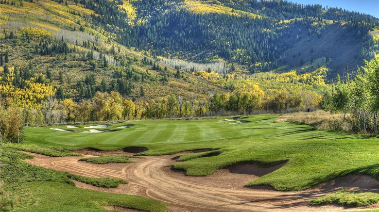<b>Hyatt Centric Park City Golf</b>. Images powered by <a href="https://iceportal.shijigroup.com/" title="IcePortal" target="_blank">IcePortal</a>.
