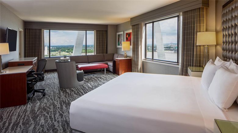 <b>Hyatt Regency St. Louis at the Arch Room</b>. Images powered by <a href="https://iceportal.shijigroup.com/" title="IcePortal" target="_blank">IcePortal</a>.
