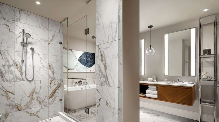 Park Hyatt Toronto Room