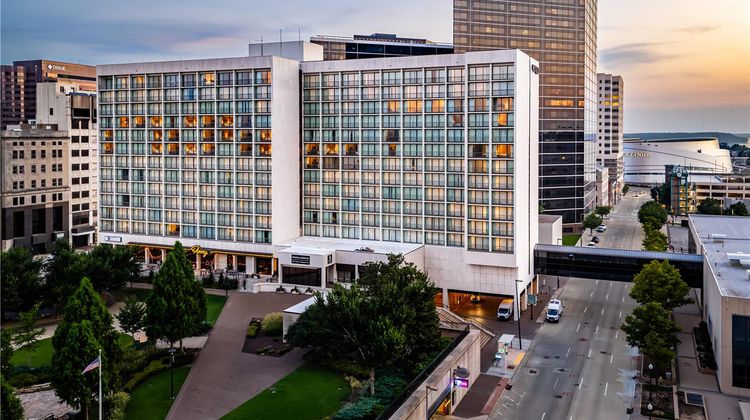 Hyatt Regency Tulsa Exterior
