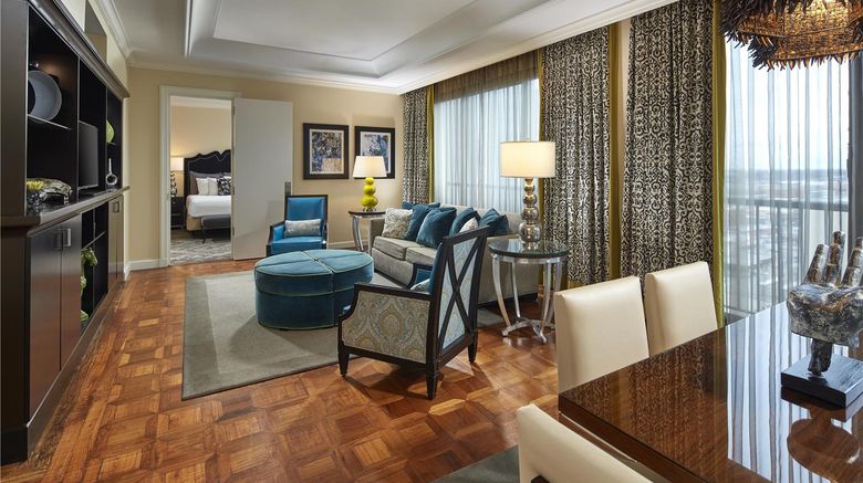 <b>Hyatt Regency Tulsa Suite</b>. Images powered by <a href="https://iceportal.shijigroup.com/" title="IcePortal" target="_blank">IcePortal</a>.