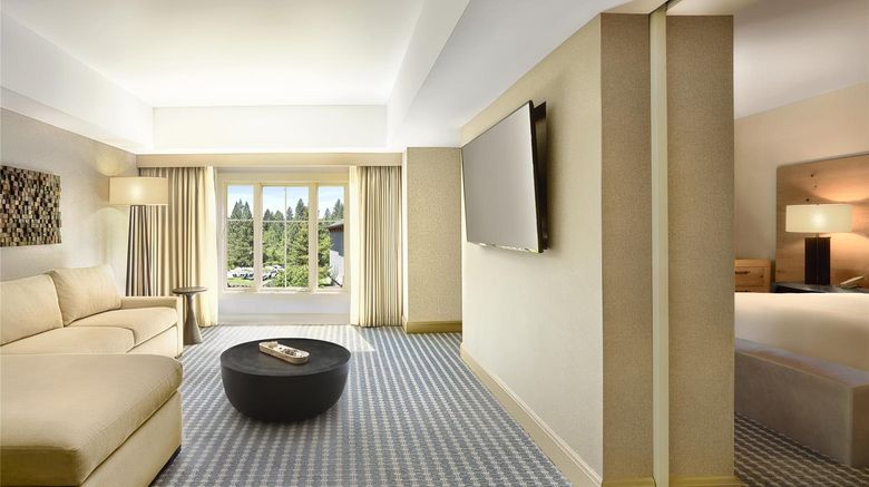 <b>Hyatt Regency Lake Tahoe Resort, Spa Suite</b>. Images powered by <a href="https://iceportal.shijigroup.com/" title="IcePortal" target="_blank">IcePortal</a>.