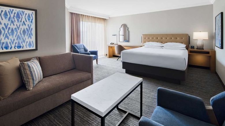 <b>Hyatt Regency Valencia Suite</b>. Images powered by <a href="https://iceportal.shijigroup.com/" title="IcePortal" target="_blank">IcePortal</a>.