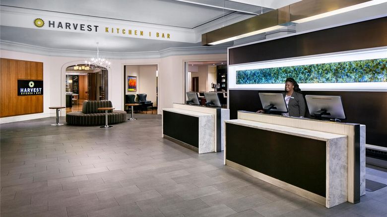 <b>Hyatt Regency Wichita Lobby</b>. Images powered by <a href="https://iceportal.shijigroup.com/" title="IcePortal" target="_blank">IcePortal</a>.