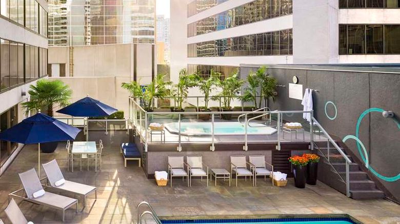 <b>Hyatt Regency Vancouver Pool</b>. Images powered by <a href="https://iceportal.shijigroup.com/" title="IcePortal" target="_blank">IcePortal</a>.