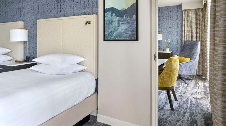 <b>Hyatt Regency Vancouver Suite</b>. Images powered by <a href="https://iceportal.shijigroup.com/" title="IcePortal" target="_blank">IcePortal</a>.