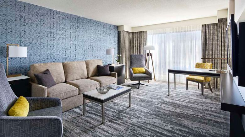 <b>Hyatt Regency Vancouver Suite</b>. Images powered by <a href="https://iceportal.shijigroup.com/" title="IcePortal" target="_blank">IcePortal</a>.