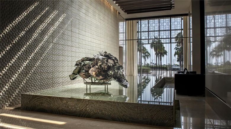 <b>Park Hyatt Abu Dhabi Lobby</b>. Images powered by <a href="https://iceportal.shijigroup.com/" title="IcePortal" target="_blank">IcePortal</a>.