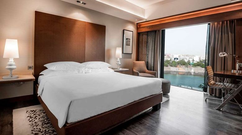<b>Hyatt Ahmedabad Room</b>. Images powered by <a href="https://iceportal.shijigroup.com/" title="IcePortal" target="_blank">IcePortal</a>.