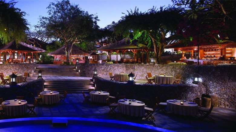 <b>Grand Hyatt Bali Restaurant</b>. Images powered by <a href="https://iceportal.shijigroup.com/" title="IcePortal" target="_blank">IcePortal</a>.