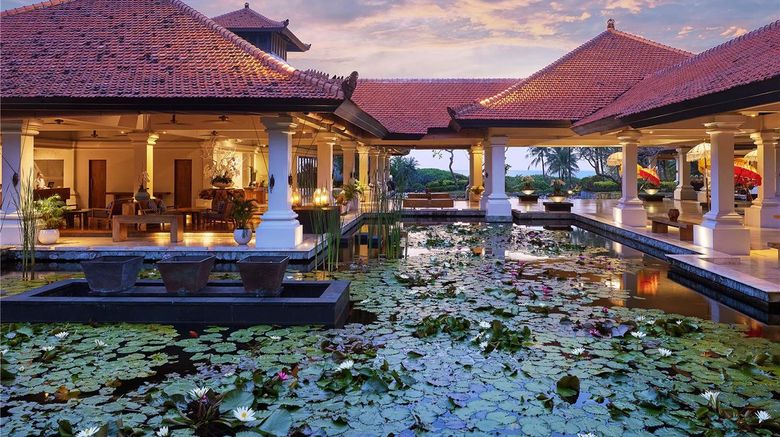 <b>Grand Hyatt Bali Lobby</b>. Images powered by <a href="https://iceportal.shijigroup.com/" title="IcePortal" target="_blank">IcePortal</a>.