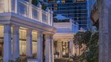 <b>Grand Hyatt Erawan Bangkok Exterior</b>. Images powered by <a href="https://iceportal.shijigroup.com/" title="IcePortal" target="_blank">IcePortal</a>.
