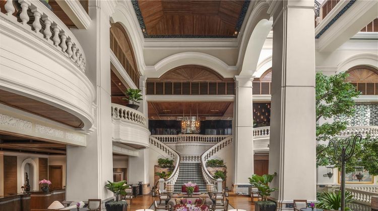 Grand Hyatt Erawan Bangkok Lobby