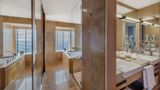 <b>Park Hyatt Beijing Suite</b>. Images powered by <a href="https://iceportal.shijigroup.com/" title="IcePortal" target="_blank">IcePortal</a>.