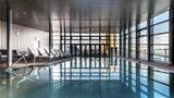 <b>Grand Hyatt Berlin Pool</b>. Images powered by <a href="https://iceportal.shijigroup.com/" title="IcePortal" target="_blank">IcePortal</a>.