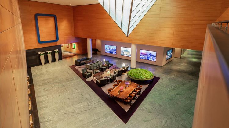 Grand Hyatt Berlin Lobby