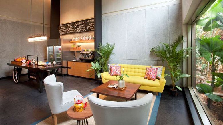 <b>Hyatt Centric MG Road Bangalore Lobby</b>. Images powered by <a href="https://iceportal.shijigroup.com/" title="IcePortal" target="_blank">IcePortal</a>.