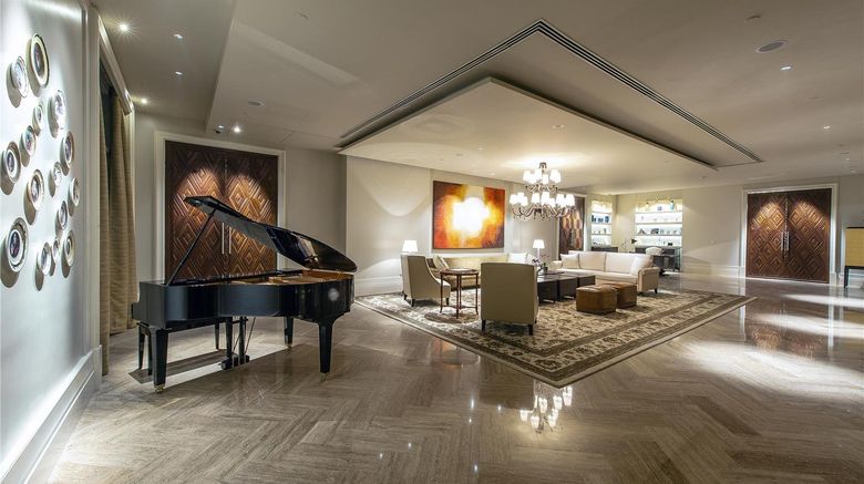 <b>Park Hyatt Chennai Suite</b>. Images powered by <a href="https://iceportal.shijigroup.com/" title="IcePortal" target="_blank">IcePortal</a>.