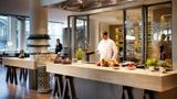 <b>Hyatt Regency Cologne Restaurant</b>. Images powered by <a href="https://iceportal.shijigroup.com/" title="IcePortal" target="_blank">IcePortal</a>.