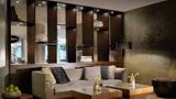<b>Hyatt Regency Cologne Lobby</b>. Images powered by <a href="https://iceportal.shijigroup.com/" title="IcePortal" target="_blank">IcePortal</a>.