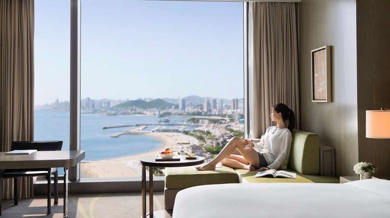 <b>Grand Hyatt Dalian Room</b>. Images powered by <a href="https://iceportal.shijigroup.com/" title="IcePortal" target="_blank">IcePortal</a>.