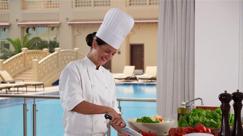 <b>Grand Hyatt Doha Hotel & Villas Restaurant</b>. Images powered by <a href="https://iceportal.shijigroup.com/" title="IcePortal" target="_blank">IcePortal</a>.