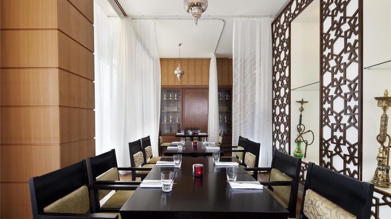 <b>Grand Hyatt Doha Hotel & Villas Restaurant</b>. Images powered by <a href="https://iceportal.shijigroup.com/" title="IcePortal" target="_blank">IcePortal</a>.