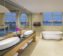 Grand Hyatt Doha Hotel & Villas Room