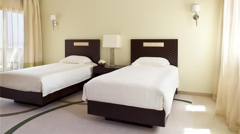 <b>Grand Hyatt Doha Hotel & Villas Room</b>. Images powered by <a href="https://iceportal.shijigroup.com/" title="IcePortal" target="_blank">IcePortal</a>.