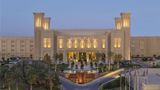 Grand Hyatt Doha Hotel & Villas Exterior