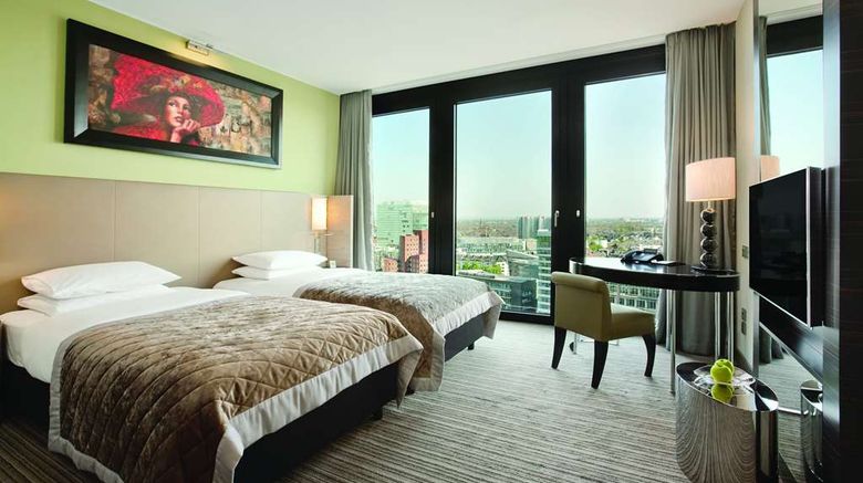 <b>Hyatt Regency Duesseldorf Room</b>. Images powered by <a href=https://www.travelagewest.com/Hotels/Duesseldorf-Germany/