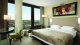 <b>Hyatt Regency Duesseldorf Suite</b>. Images powered by <a href=https://www.travelagewest.com/Hotels/Duesseldorf-Germany/