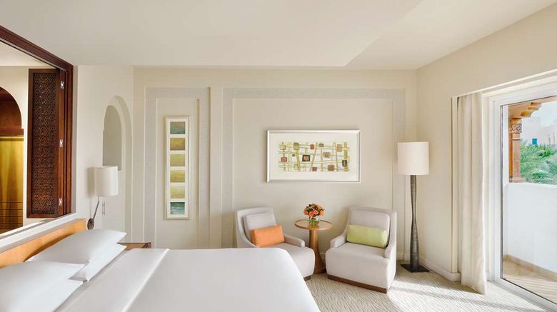 <b>Park Hyatt Dubai Suite</b>. Images powered by <a href="https://iceportal.shijigroup.com/" title="IcePortal" target="_blank">IcePortal</a>.