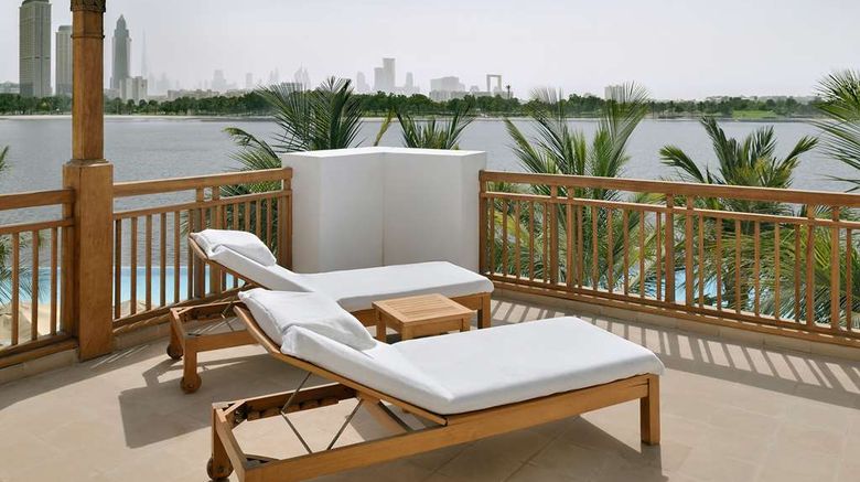 <b>Park Hyatt Dubai Suite</b>. Images powered by <a href="https://iceportal.shijigroup.com/" title="IcePortal" target="_blank">IcePortal</a>.