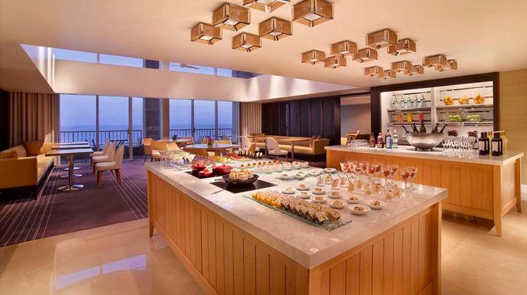 Hyatt Regency Guam Suite