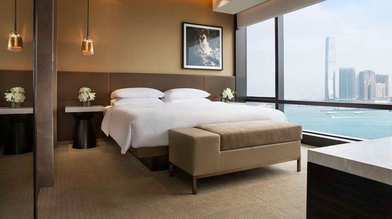 <b>Grand Hyatt Hong Kong Suite</b>. Images powered by <a href="https://iceportal.shijigroup.com/" title="IcePortal" target="_blank">IcePortal</a>.