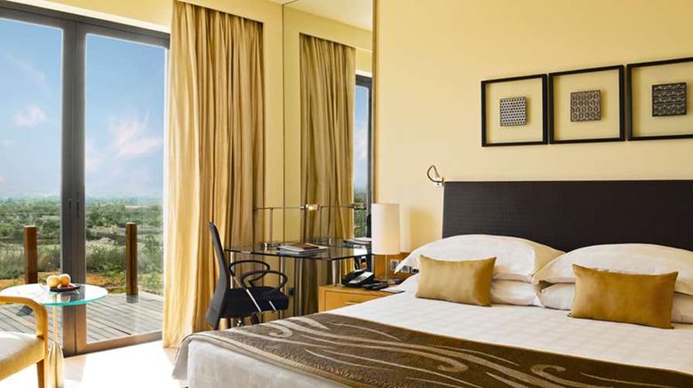 <b>Hyatt Hyderabad Gachibowli Room</b>. Images powered by <a href="https://iceportal.shijigroup.com/" title="IcePortal" target="_blank">IcePortal</a>.